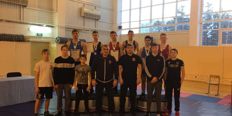 Первенство Ханты-Мансийского автономного округа по спортивной (греко-римской) борьбе г. Сургут