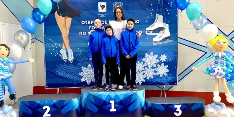 Открытое первенство города Мегиона по фигурному катанию на коньках среди мальчиков и девочек